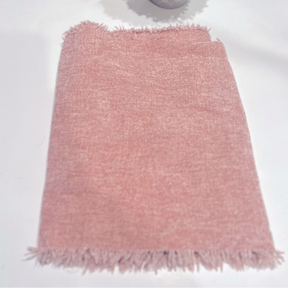Charter Club Woven Chenille Loop Scarf, Brand  Blush New with tags❤️ - Picture 3 of 5